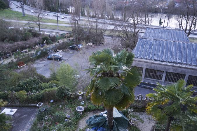 2023. Démolition des entrepôts du 