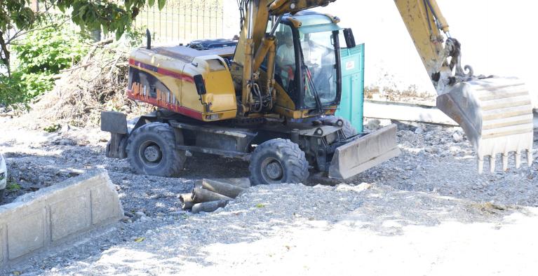 2023. Démolition des entrepôts du 